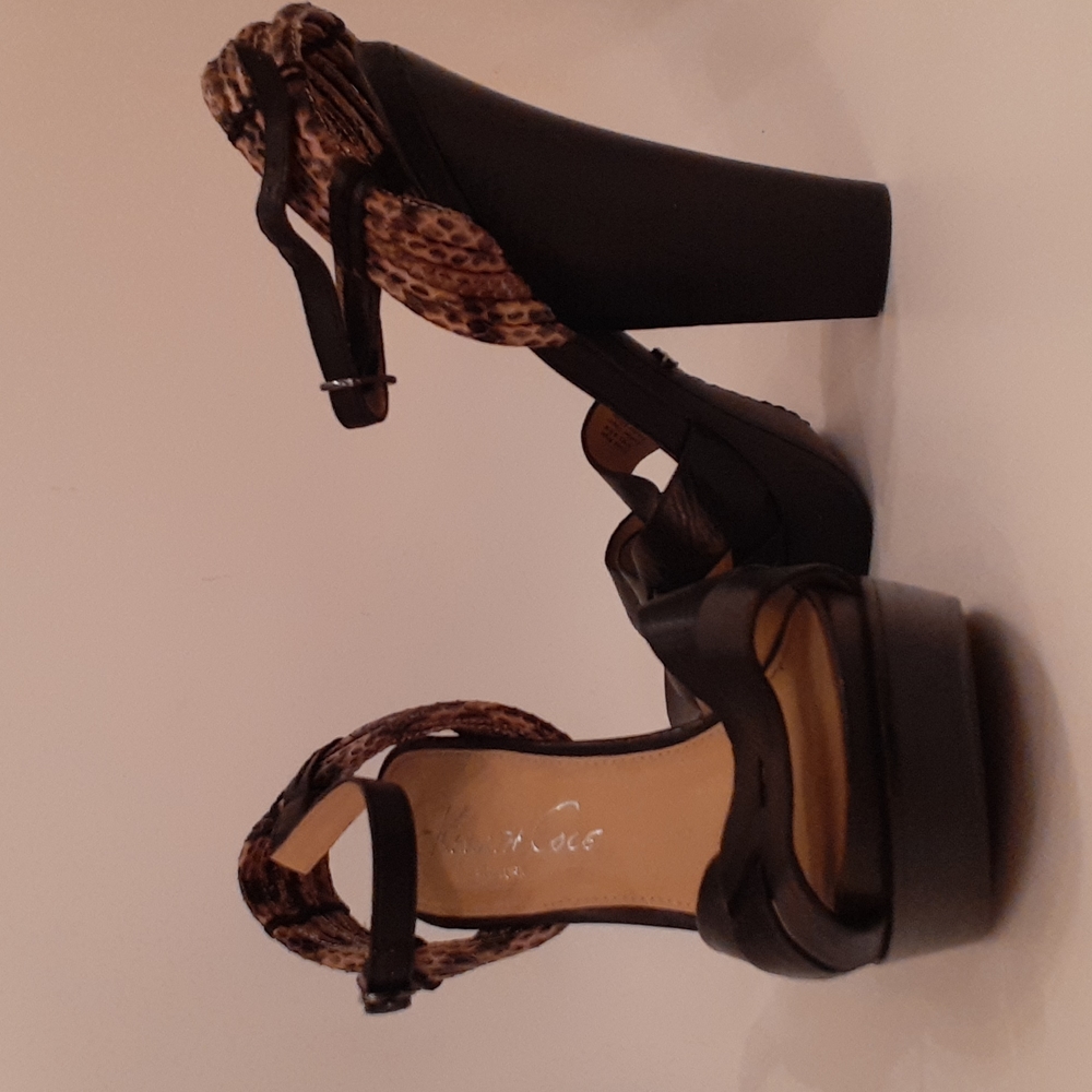 Kenneth Cole Reaction, 6.5 black platform high heels